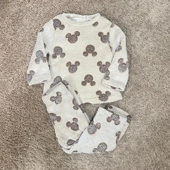 Disney Mickey Mouse Sherpa coord sweater & sweatpants set - Picture 1 of 2